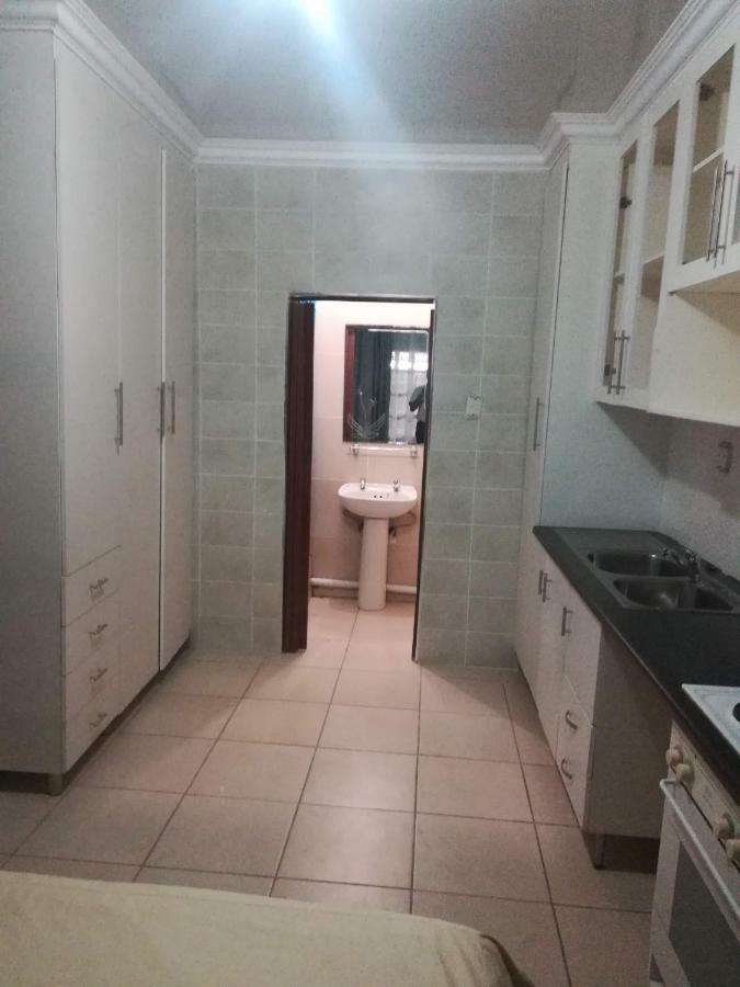 ヨハネスブルグLalela Houseアパートメント エクステリア 写真